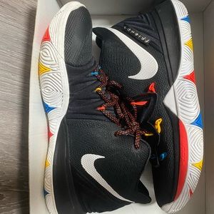NIKE KYRIE 5 9.5 Men’s